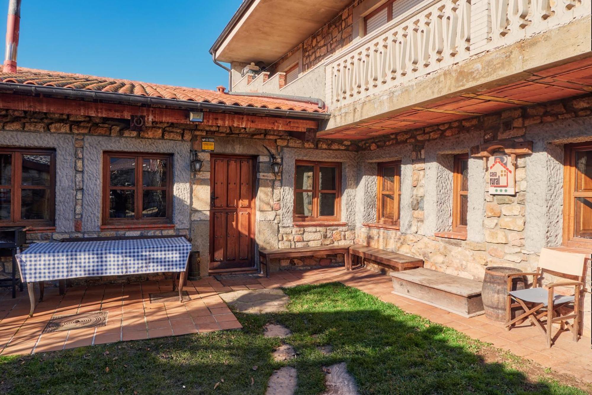 Aldaron Guest House Boca de Huergano Exterior photo